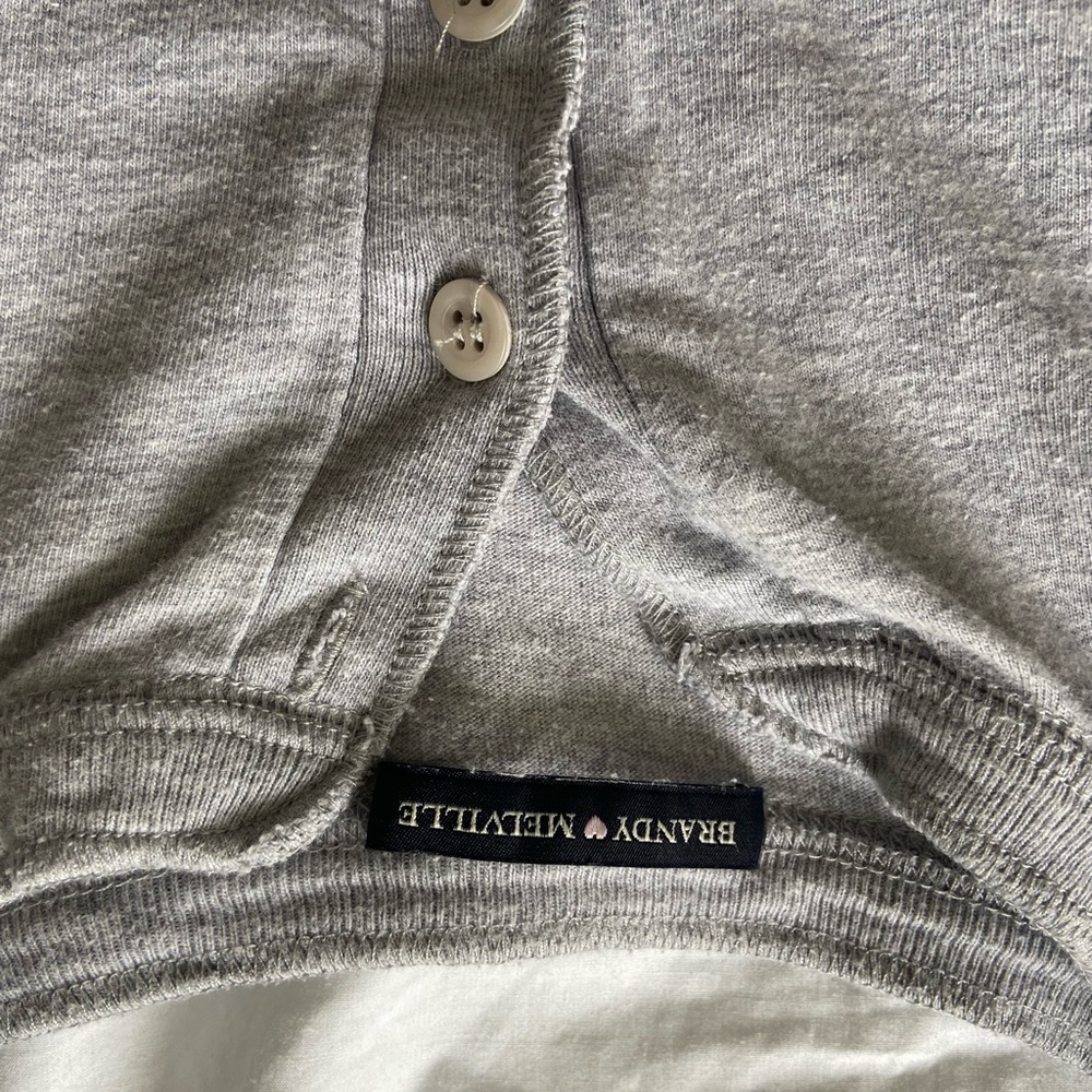 brandy melville grey cropped long sleeve shirt